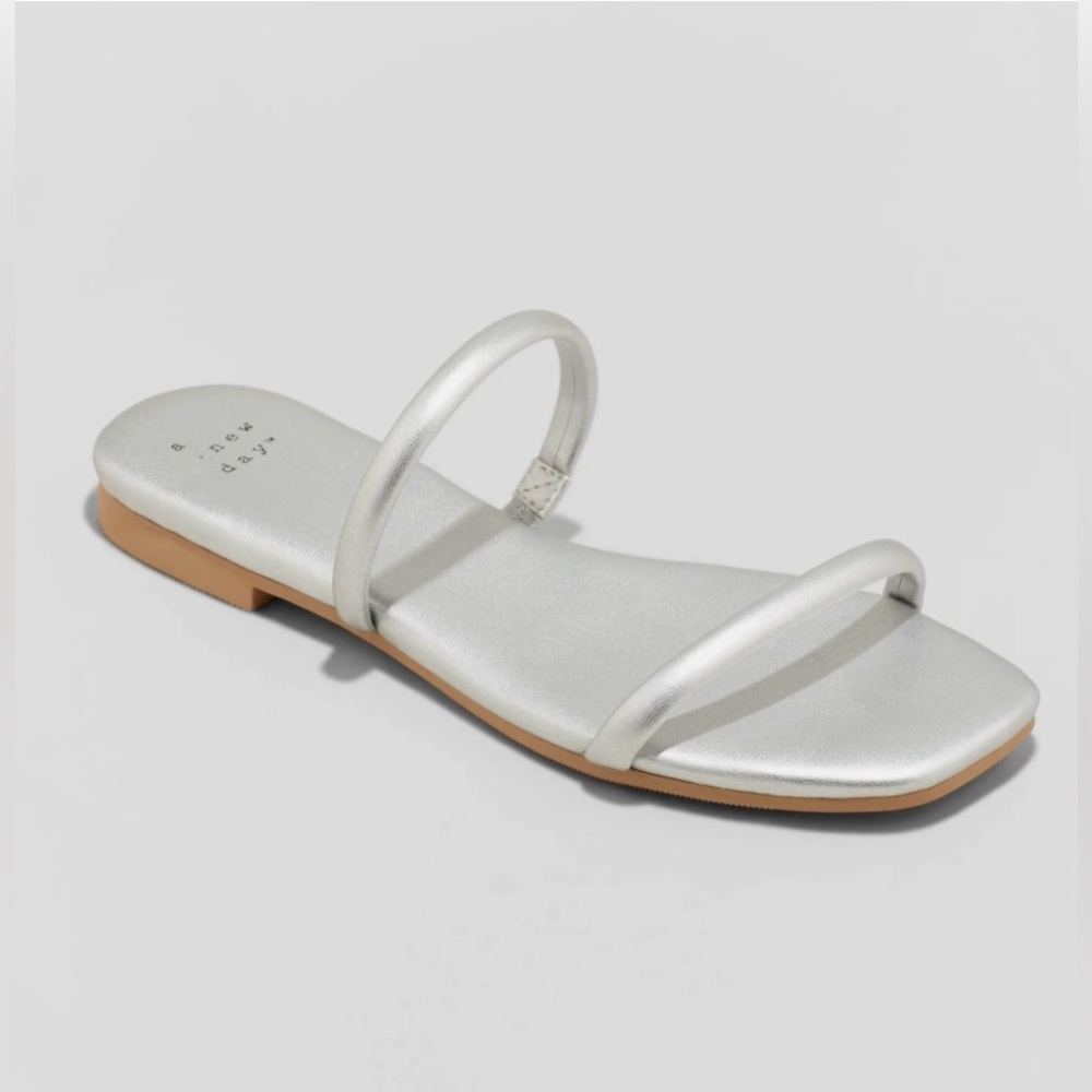 NWT - Winnie Skinny Strap Sandals - 8.5W (Wide Width). - Picture 3 of 12